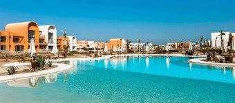 Xuru Stays I Cool & Curated 1bdr @ Kamaran El Gouna