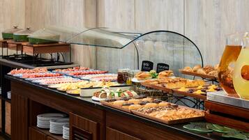 Esmorzar diari d'autoservei (de pagament)