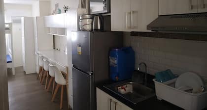 Studio Unit Around Recto U-belt