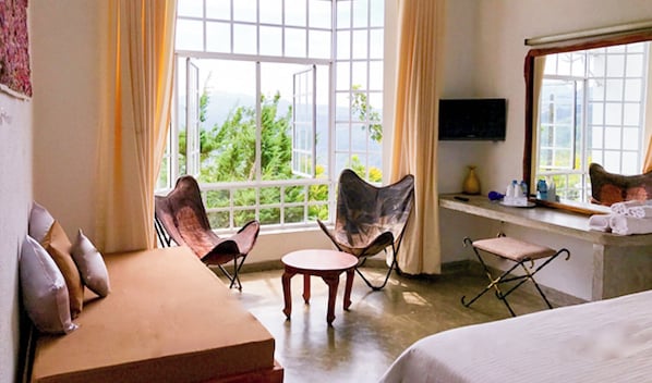 Deluxe Triple Room, Mountain View | Iron/ironing board, free WiFi
