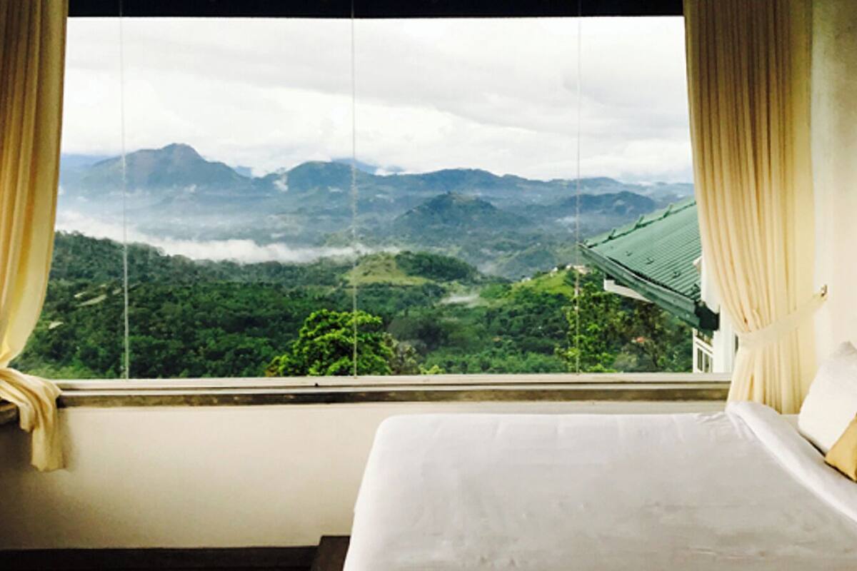 Luxury Triple Room, Mountain View | Iron/ironing board, free WiFi