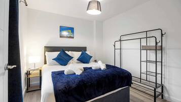 1 chambre, fer et planche Ă repasser, lit parapluie, Wi-Fi