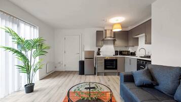 Televisión, oficina