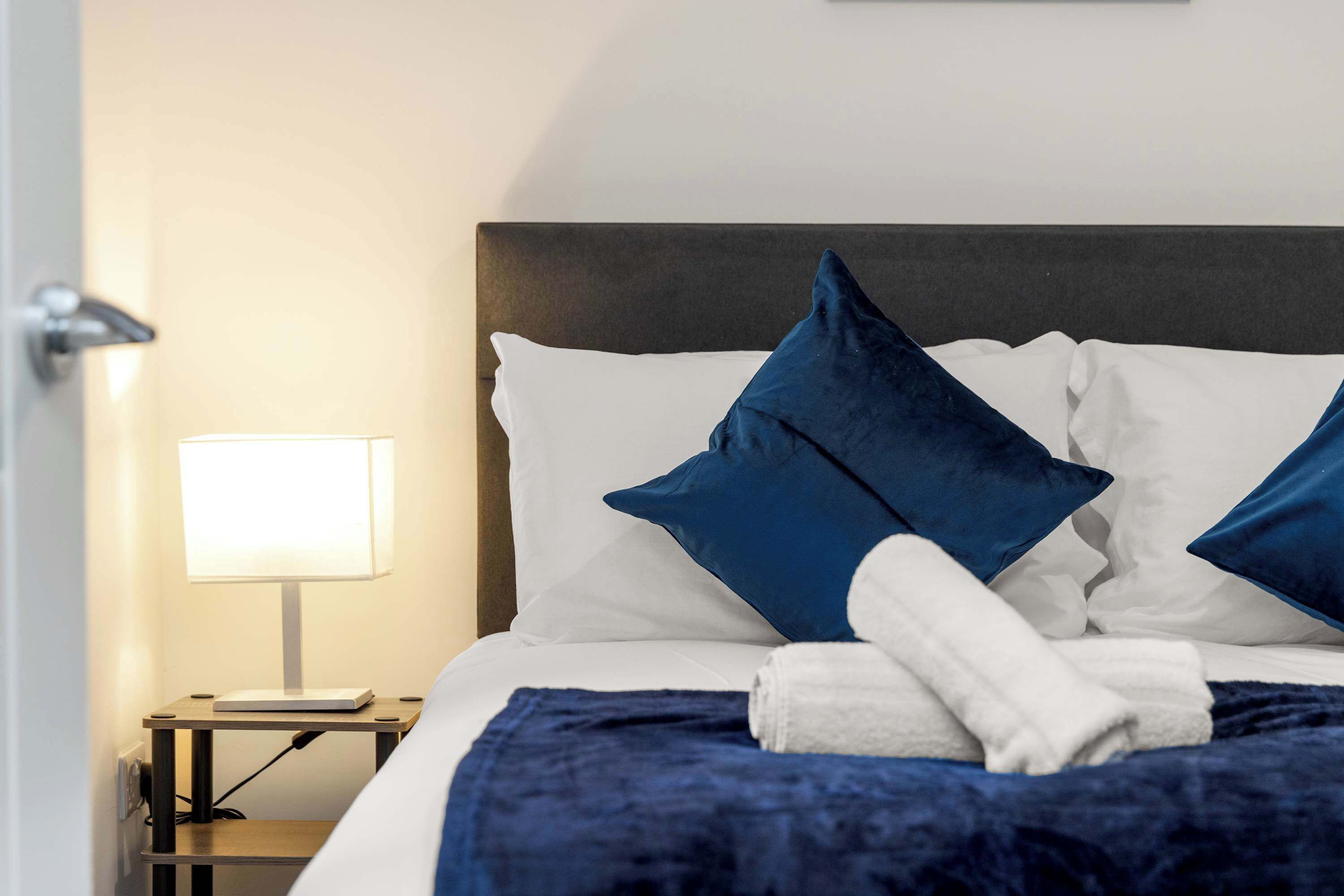 1 bedroom, iron/ironing board, travel cot, WiFi