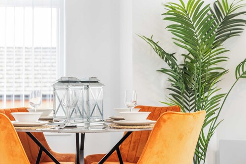 East Village 2-Bed | Balcony | Spa Nearby