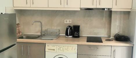 Microwave, stovetop