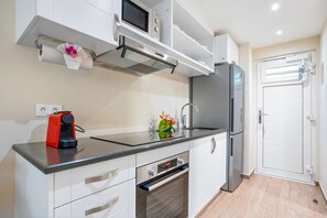 Fridge, microwave, coffee/tea maker