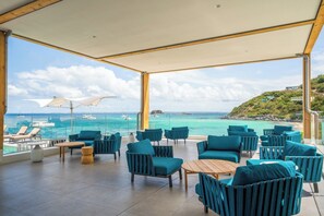 Terrace/patio - Your Island Playground | Pool, Watersports, Serenity & Caribbean Sunsets (Grand-Case)