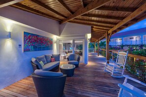 Terrace/patio - Your Island Playground | Pool, Watersports, Serenity & Caribbean Sunsets (Grand-Case)