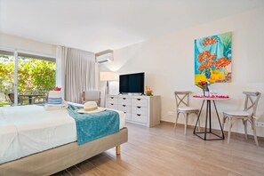 1 dormitorio, tabla de planchar con plancha, wifi gratis y ropa de cama