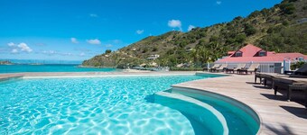 Scenic Island Suite | Lounge by the Sea or Cruise at Sunset
