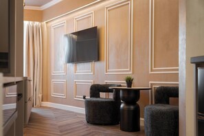Deluxe-Suite, Balkon, Bergblick | Ausblick vom Zimmer
