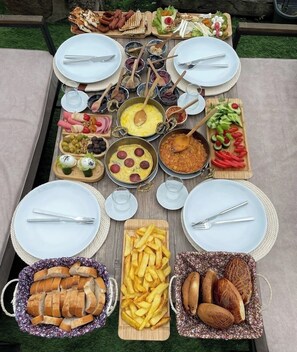 Colazione preparata su ordinazione inclusa, servita tutte le mattine