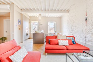 2 bedrooms - The White Lotus Penthouse (Lucca)