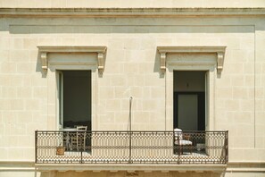 Front of property - La Canonica Suites (Cannole)