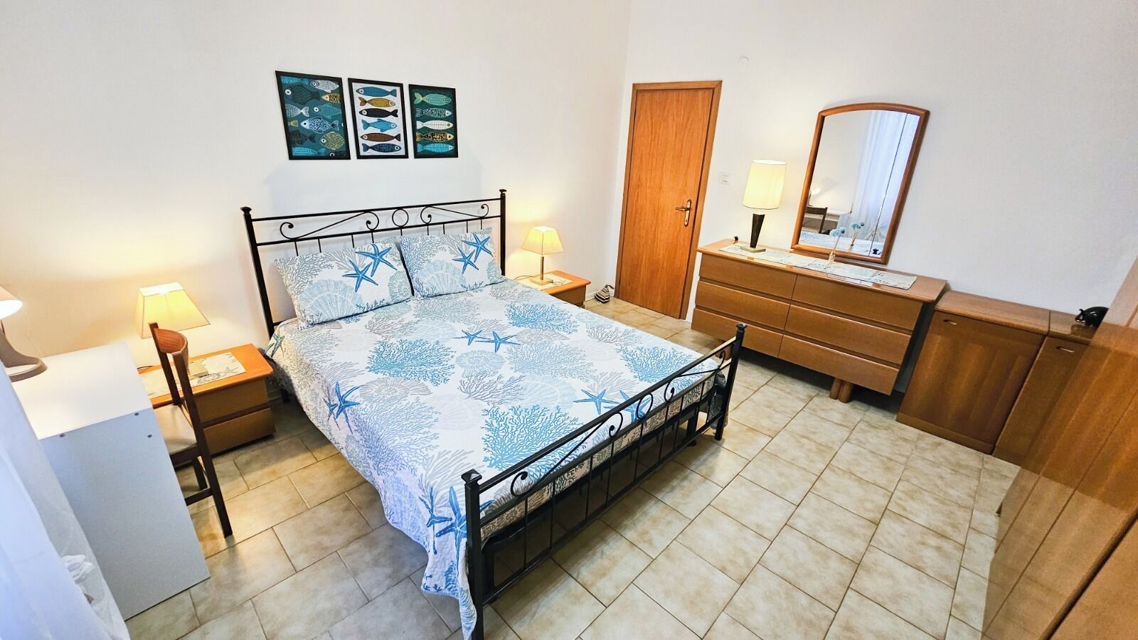 4 habitaciones y ropa de cama 