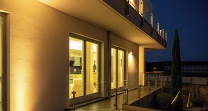 Vanity Tail Luxury Apartments - 3