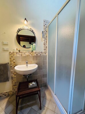 Bathroom - Agriturismo Le Ceregne bio (Pieve Santo Stefano)