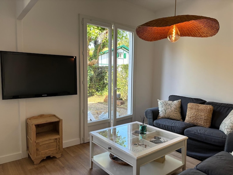 3-bedroom Villa, Renovated, Quiet Residential Area Of Hossegor - Capbreton