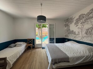 3 bedrooms, WiFi, bed sheets