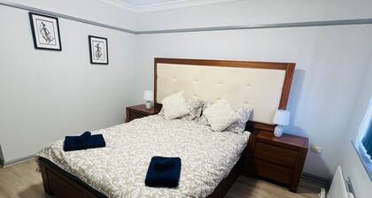 2BR Northmead | Free Parking | Near Hospital & M2