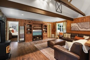 Smart TV, fireplace, video games, books