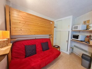 Apartment | Living room