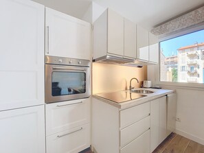 Fridge, microwave, oven, dishwasher