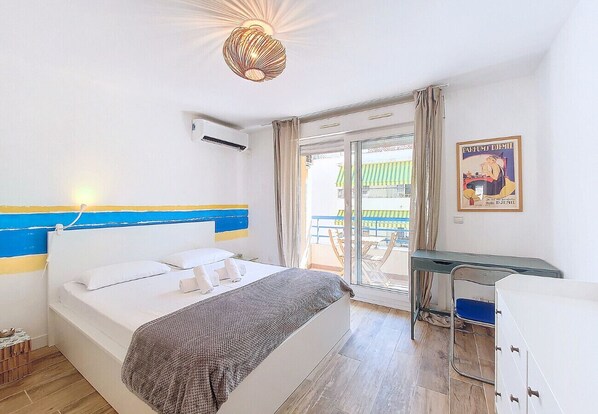 1 bedroom, iron/ironing board