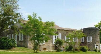 Ancien Haras de la Tour - One-Bedroom Suite