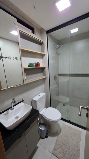 Comfort Apartment, Courtyard View | Bathroom - Flat vip 01A Bela Vista by La Playa (Ipojuca)