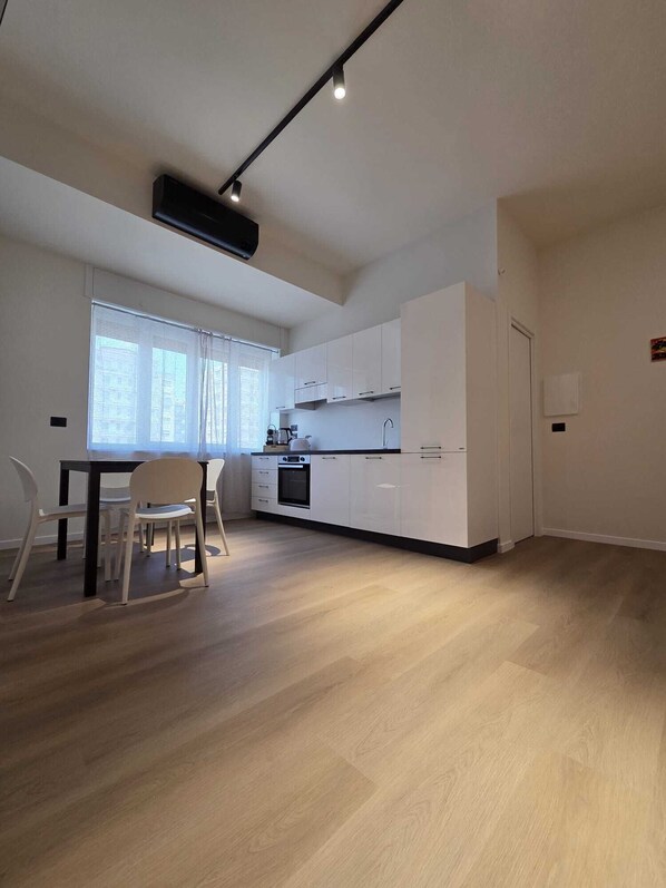 Four, plaque de cuisson, lave-vaisselle