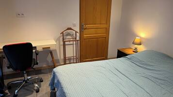 1 Schlafzimmer, Schreibtisch, kostenloses WLAN, Bettwäsche