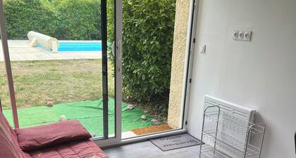 Logis Sol Levante avec Piscine (4 pers max)