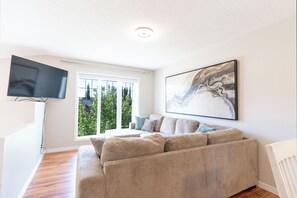 تلفزيون ذكي، كرة قدم الطاولة، كُتُب