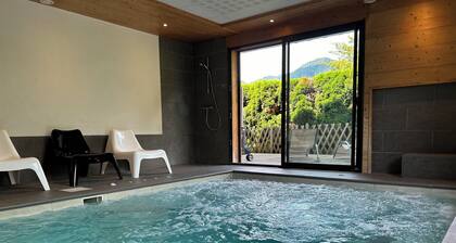 Entire chalet with indoor pool jacuzzi sauna steam room