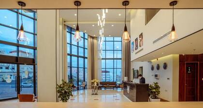 W-Suites Al Souda