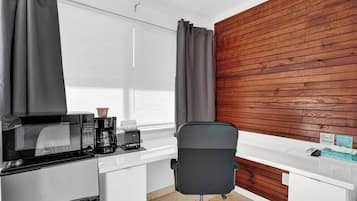 Studio classique, vue sur la plage (Waves 2) | Aire de séjour