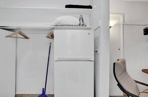 Classic-Studio, Strandblick (Waves 14) | Gemeinsame Küchenausstattung | Kochgeschirr/Geschirr/Besteck