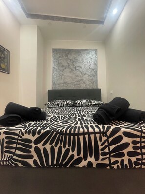 1 camera, Wi-Fi gratuito, lenzuola