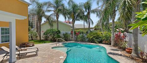 House, Multiple Beds (Casa Honu) | Pool