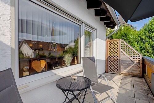 Apartment 'Auszeit' mit Bergblick, Balkon und WLAN