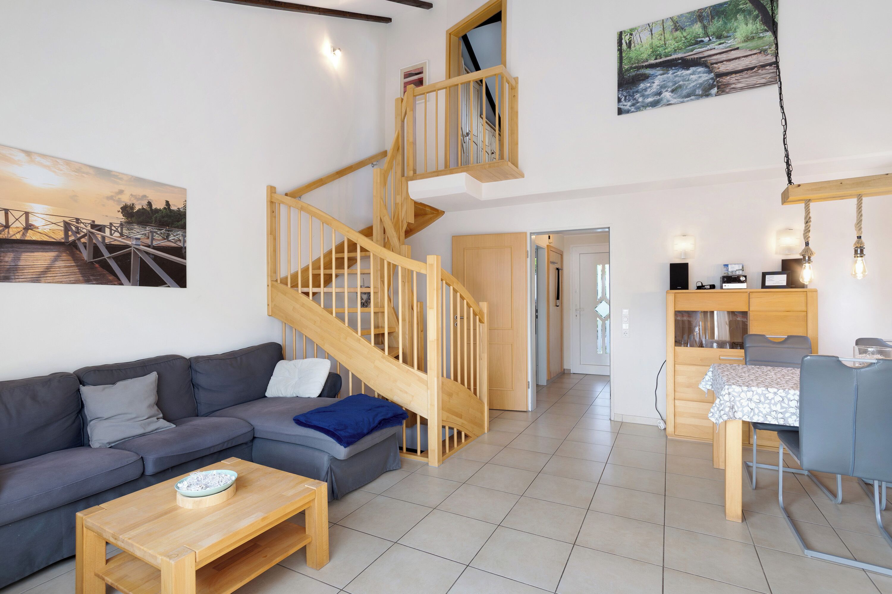 Fernseher, Stereoanlage