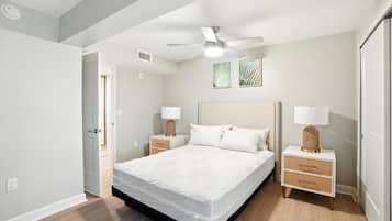 Deluxe-Suite, 3 Schlafzimmer | Hochwertige Bettwaren, laptopgeeigneter Arbeitsplatz