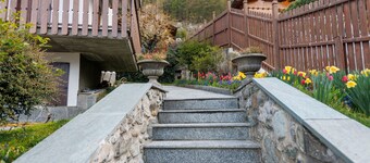 Chalet 'Beppe' with Mountain View, Shared Garden and Wi-Fi