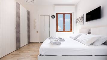 1 chambre, fer et planche Ă repasser, Wi-Fi, draps fournis