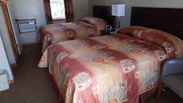 Deluxe Double Room, 2 Double Beds, Non Smoking, Pets Not Allowed | WiFi (free)