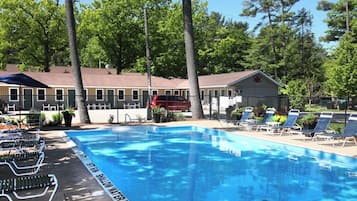 Seasonal outdoor pool