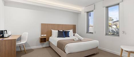 1 bedroom, desk, iron/ironing board, free WiFi