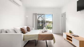 2 bedrooms, iron/ironing board, travel crib, free WiFi